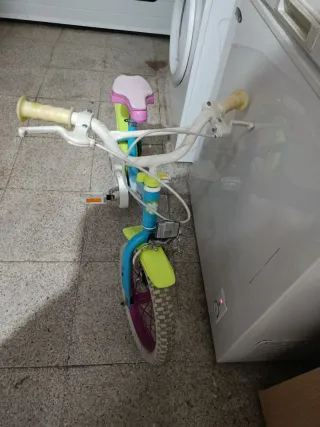 Bicicleta infantil 3-4 años