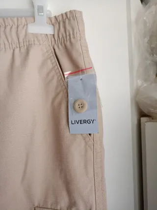 Pantalón cargo LIVERGY beige Talla M