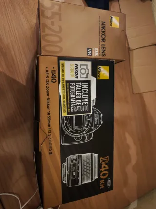 Nikon D40 + objetivos 18-55mm y 55-200mm VR