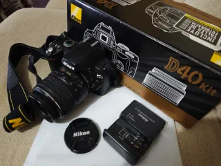 Nikon D40 + objetivos 18-55mm y 55-200mm VR