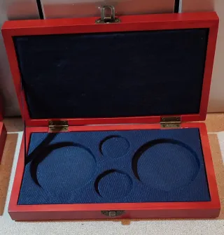 Estuche para Cincuentin y monedas de 10€