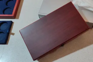 Estuche para Cincuentin y monedas de 10€