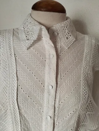 Blusa Albana'z encaje blanca