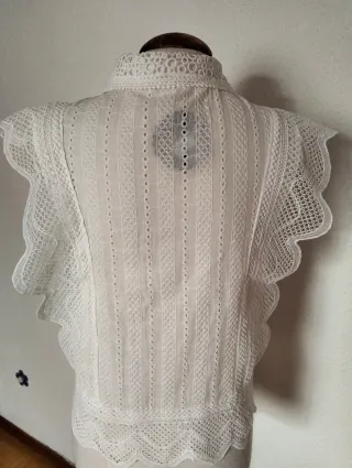 Blusa Albana'z encaje blanca