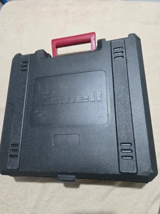 Taladro a batería Einhell 18V con maletín