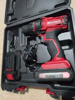 Taladro a batería Einhell 18V con maletín