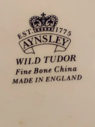 Jarrón Aynsley porcelana flores