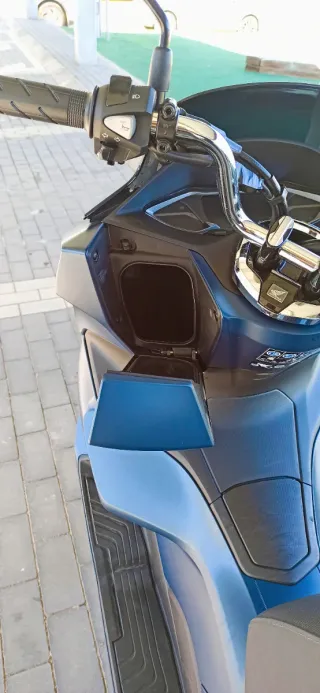 Honda PCX Maxi Scooter Automática Garantía Oficial