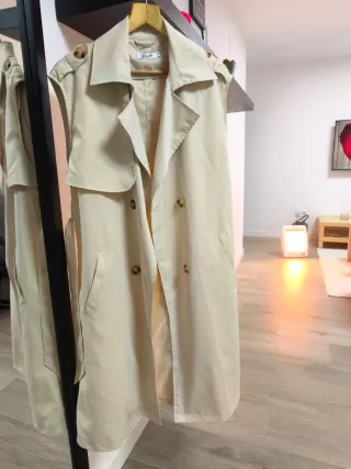 Gabardina clásica larga