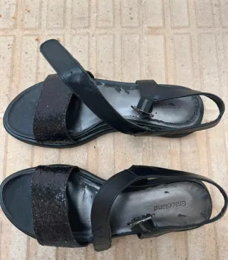 Sandalias Graceland Negras Brillantes