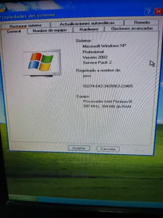 Torre ordenador Retro Pentium III