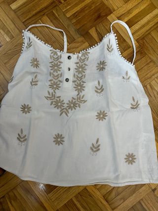 Blusa bordada blanca talla S