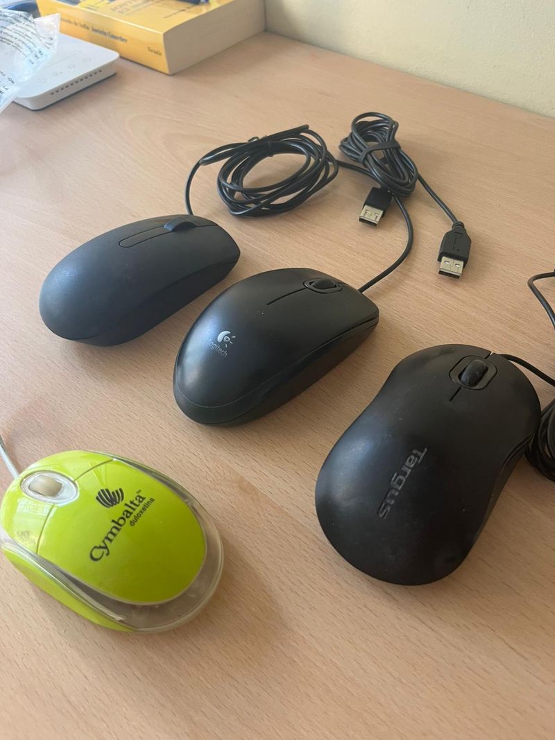 Lote 3 ratones (Dell, Logitech, Targus) + 1 regalo afbeelding 2