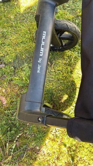 Carro de paseo Jane gris + adaptador coche