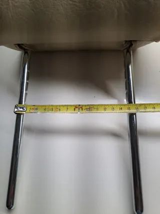 Reposacabezas coche piel beige