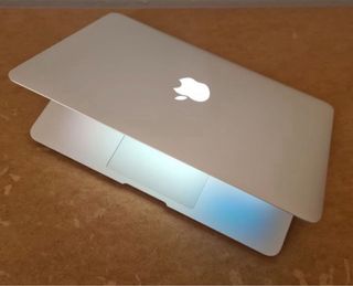 Apple MacBook Air 11 128GB SSD Gris
