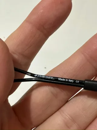 Gafas de sol Diesel negras y2k 2000's