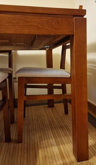 Mesa de comedor de madera extensible con 4 sillas