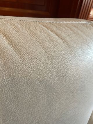 Sofá Natuzzi 2 plazas Piel Beige.Muy buen estado.