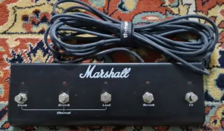 Marshall JCM 2000 TSL 60 Amplificador