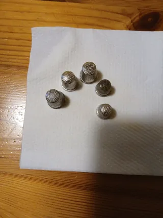 Lote de 5 dedales antiguos