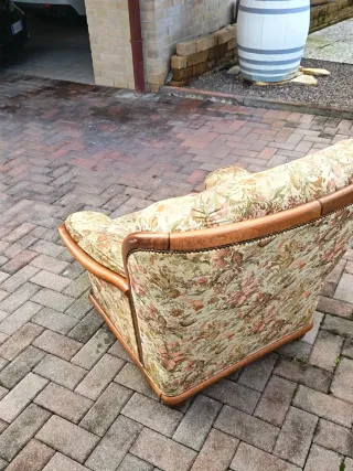 Poltrona damascata floreale