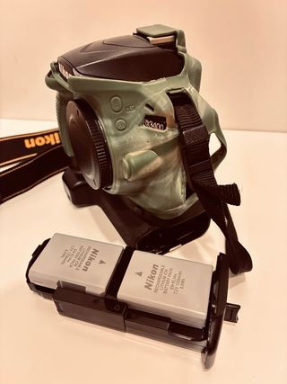 Cámara Nikon Reflex D3400 de ocasión