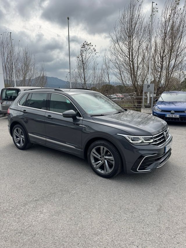 VW Tiguan R-Line 2.0TDi 150cv automatico