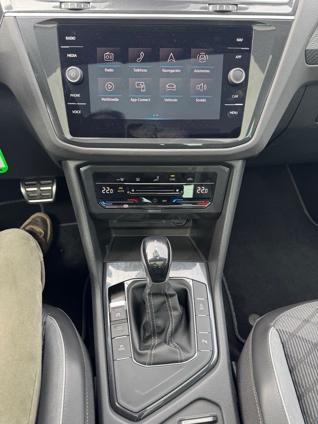 VW Tiguan R-Line 2.0TDi 150cv automatico