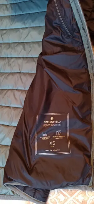 Chaqueta acolchada hombre negra