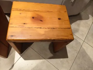 2 Banquetas Rústicas de Madera