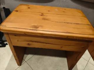 2 Banquetas Rústicas de Madera