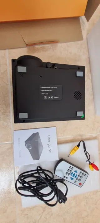 Proyector LED Negro.