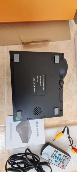 Proyector LED Negro.