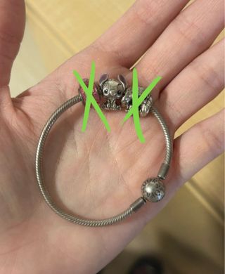 Pulsera Pandora con charms