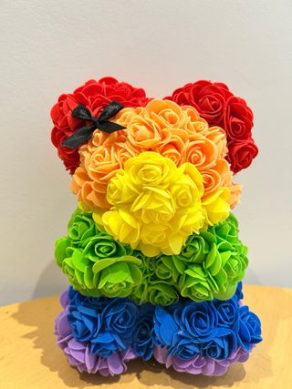 Oso de peluche eterno arcoíris hecho a mano