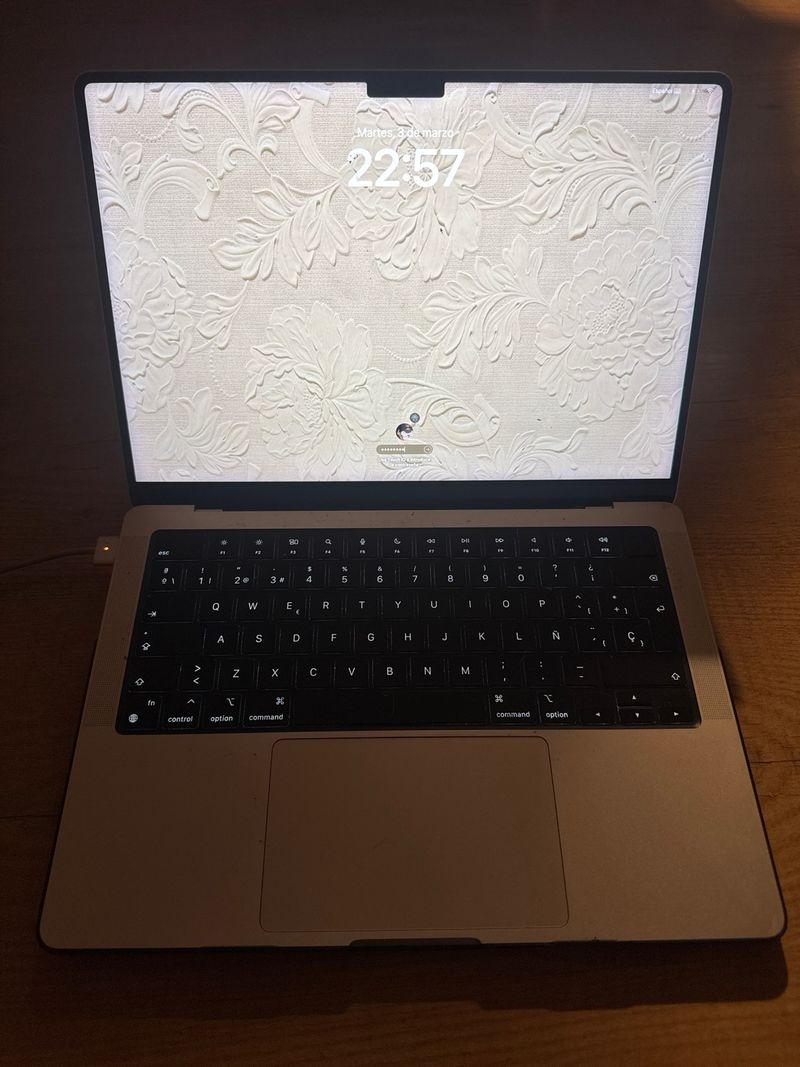 MacBook Pro 14 M1 Pro 16GB RAM 512GB SSD afbeelding 3