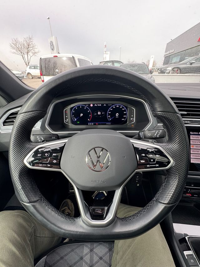 VW Tiguan R-Line 1.5TSi 150cv automatico