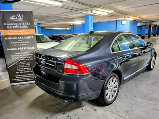 VOLVO S80 2.4 D5 MOMENTUM 205cv
