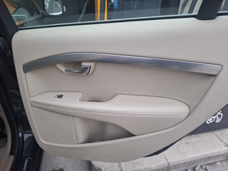 VOLVO S80 2.4 D5 MOMENTUM 205cv