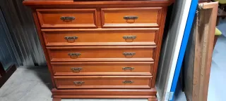 Cómoda de madera con 6 cajones