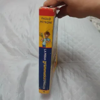 La prima grammatica d'inglese. Illustrata e com...