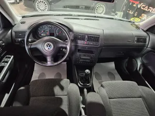 Volkswagen Golf 1.6 gasolina,solo 66.000k,1 dueño.