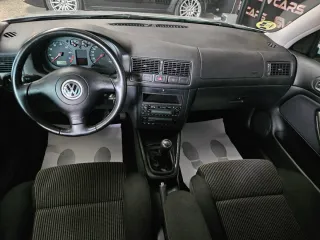 Volkswagen Golf 1.6 gasolina,solo 66.000k,1 dueño.