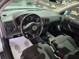 Volkswagen Golf 1.6 gasolina,solo 66.000k,1 dueño.