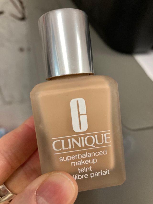 Clinique Superbalanced WN13. No negociable