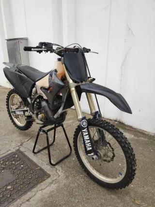 Yamaha YZ Proto GRC resistencia