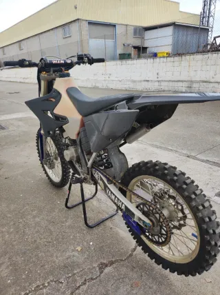 Yamaha YZ Proto GRC resistencia