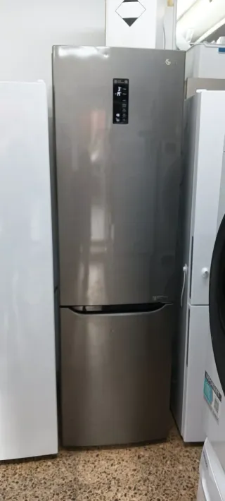 NEVERA COMBI L. G NO FROST ENERGÍA A+++