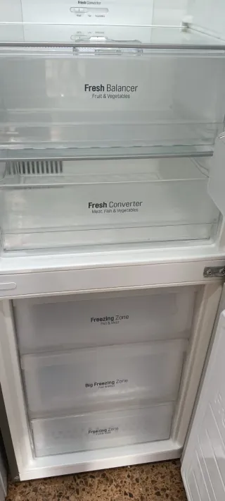 NEVERA COMBI L. G NO FROST ENERGÍA A+++